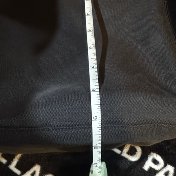 Authentic Gucci Shoulder Black Women's Bag With One Small Spot On Back - Picture 11 of 15